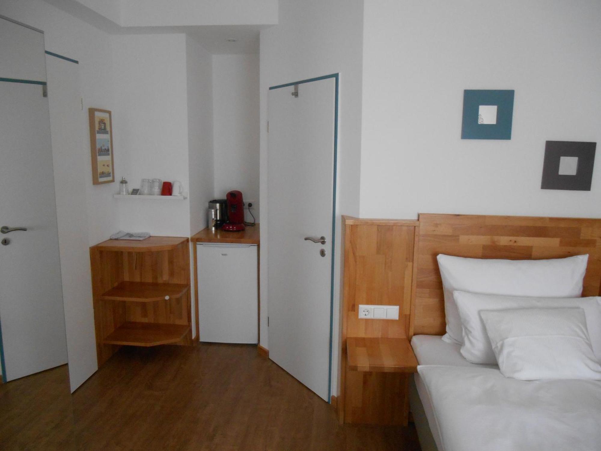 Warum Ins Hotel Neckarsulm Bagian luar foto