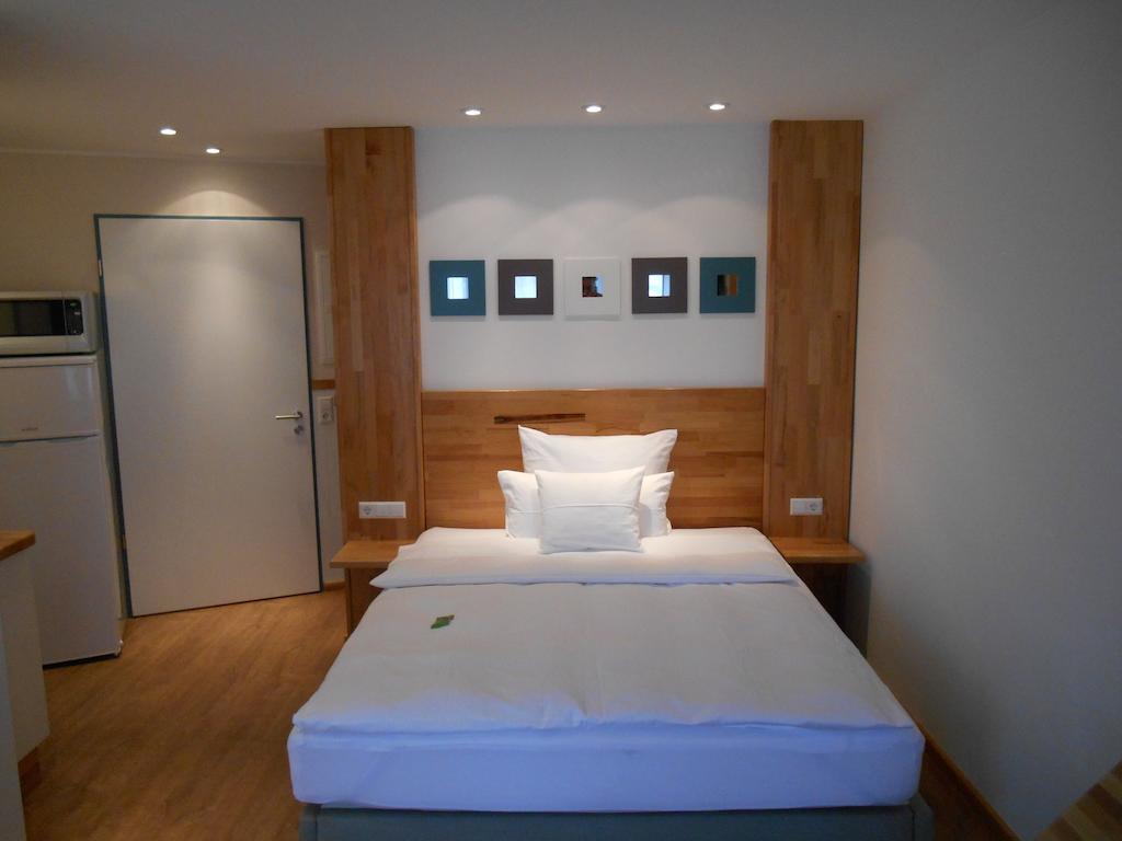 Warum Ins Hotel Neckarsulm Ruang foto