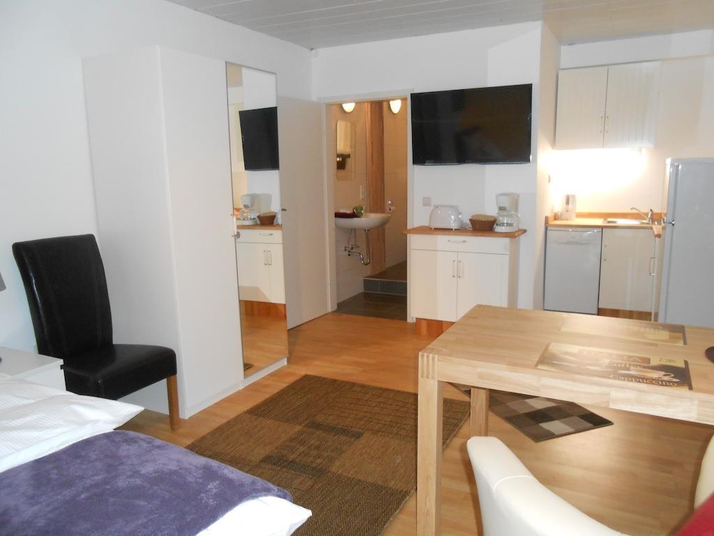 Warum Ins Hotel Neckarsulm Bagian luar foto